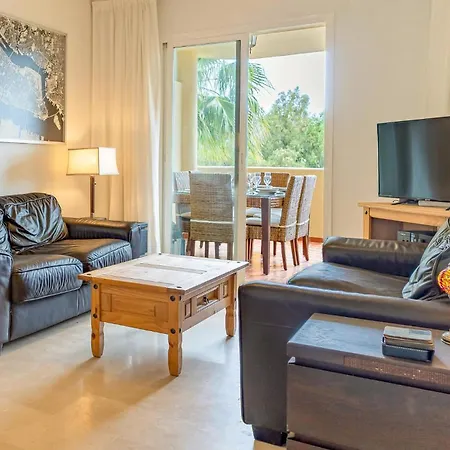 Appartement 2 Bedroom Cozy In